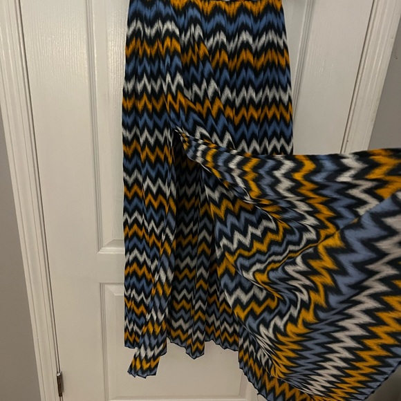 Michael Kors Long Skirt - Picture 2 of 3